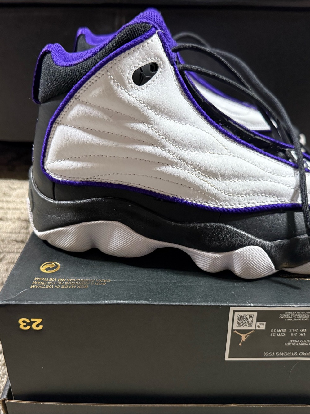 Jordan Kids White, Black & Purple Basketball Sneakers